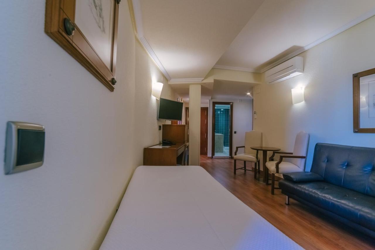 Torreluz Apartamentos Almería Kültér fotó