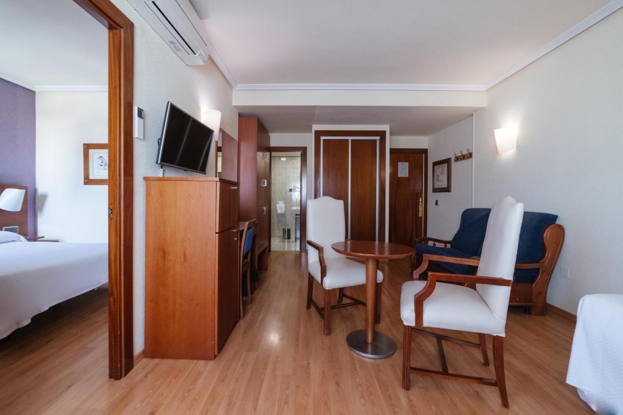 Torreluz Apartamentos Almería Kültér fotó
