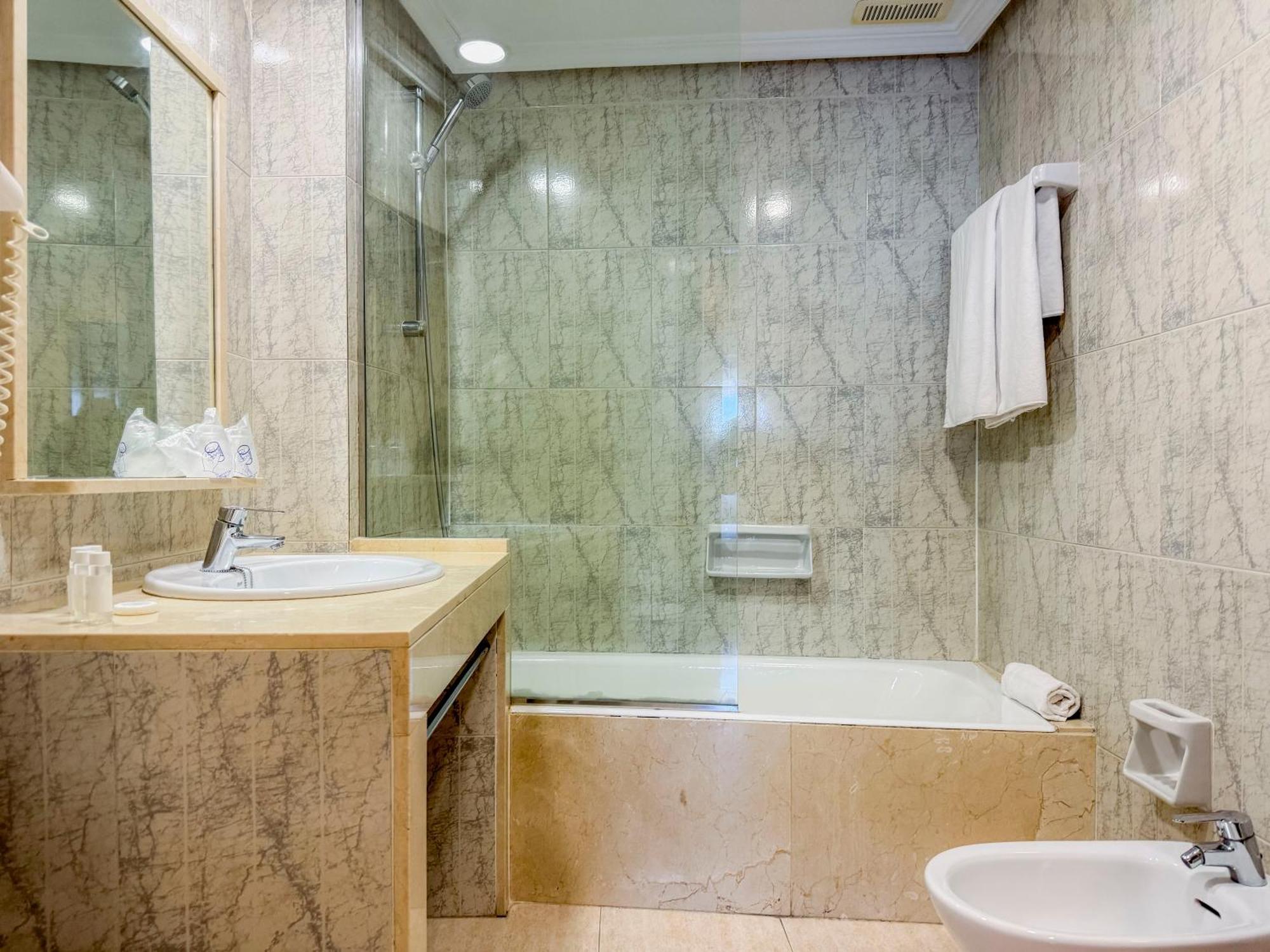Torreluz Apartamentos Almería Kültér fotó